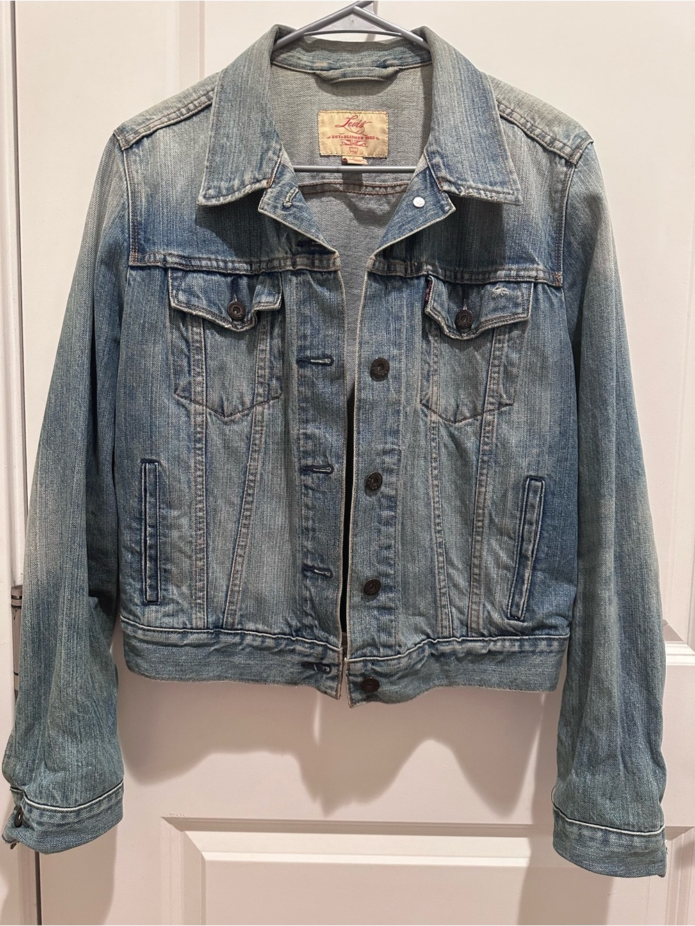 Levi's Women's Light Blue Denim Trucker Jacket
